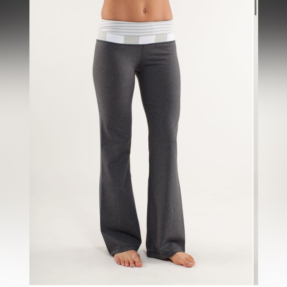 Lululemon Groove Pant flared yoga reversible grey pants 6